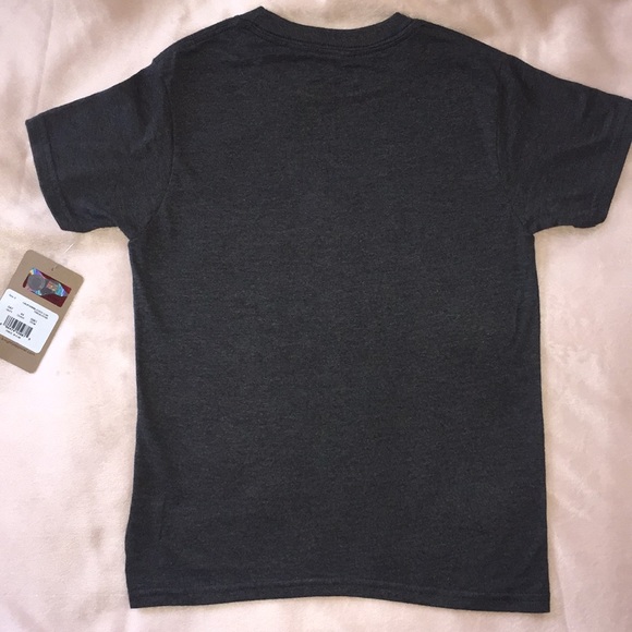 Rivalry Threads Tee NWT - Picture 2 of 5